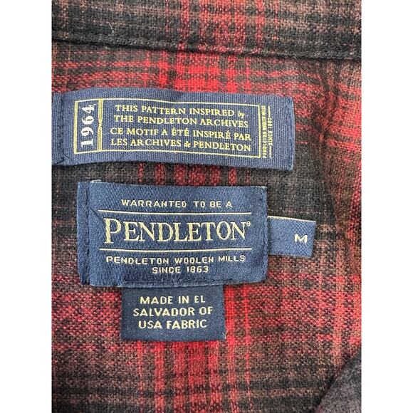 Women’s Pendleton Board Shirt 100% Virgin Wool Sz M Red Ombre Plaid Button Up - Picture 7 of 9